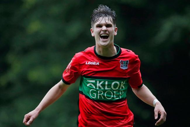 分析孙颖莎 分析孙颖莎