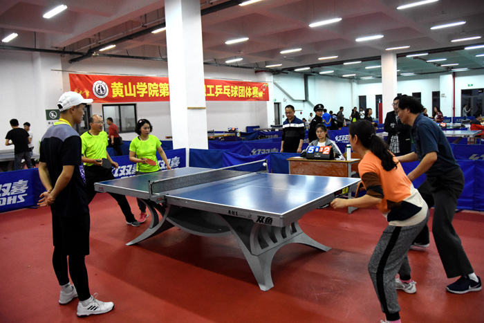 羽毛球世锦赛：陈雨菲不敌山口茜 获女单亚军