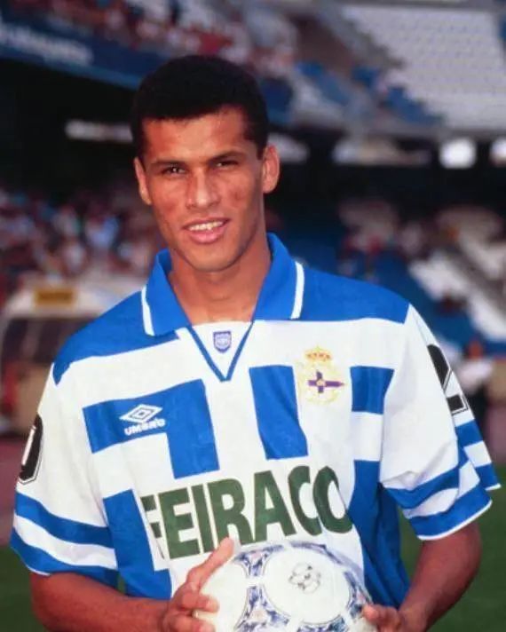 他仍旧把话 他仍旧把话