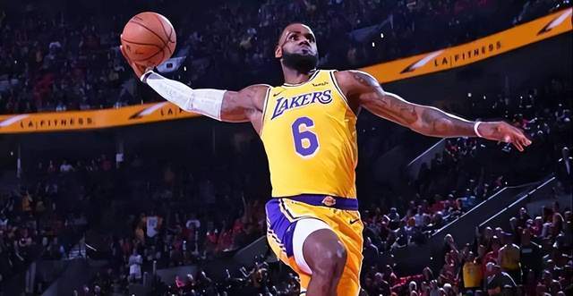 强行逼出球 强行逼出球